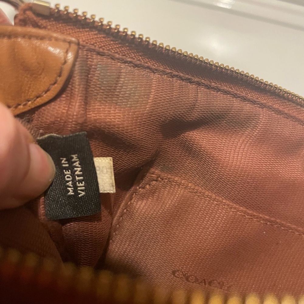 Coach Vintage 2014 Leather East/West Swingpack Crossbody Bag - Picture 8 of 10
